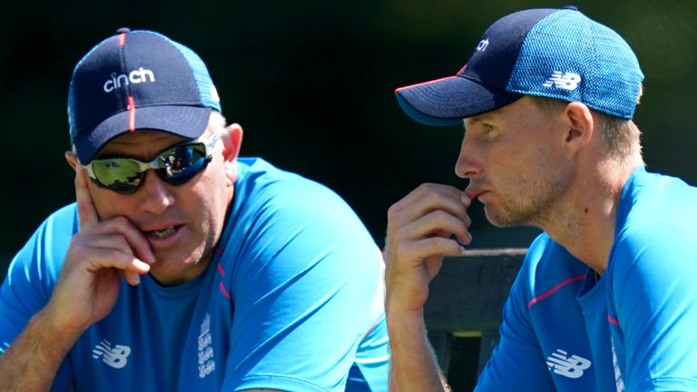 L'entraîneur-chef de l'Angleterre Chris Silverwood a admis que le manque de préparation pour le test de cricket n'avait pas été idéal pour l'Angleterre cet été