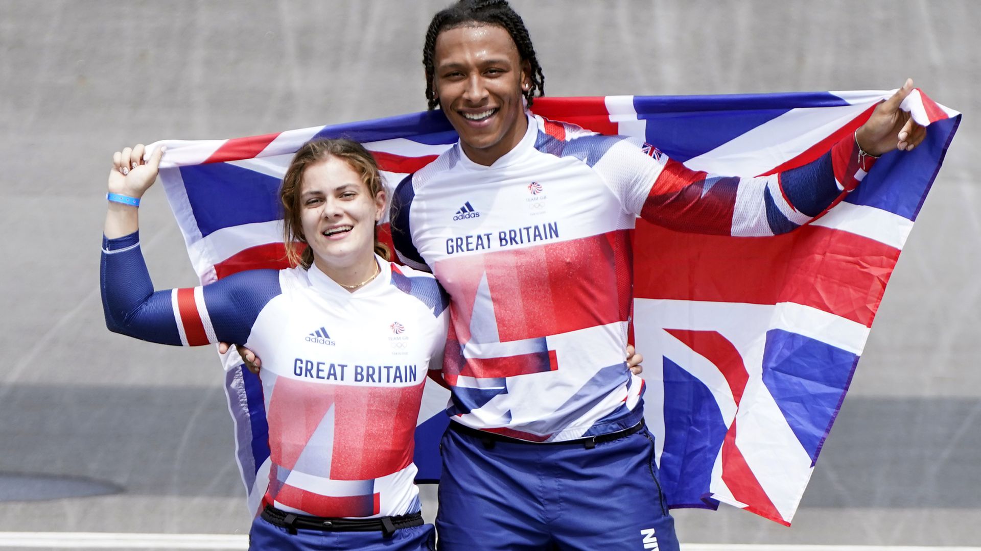 Shriever wins BMX gold as Whyte takes men's silver for GB