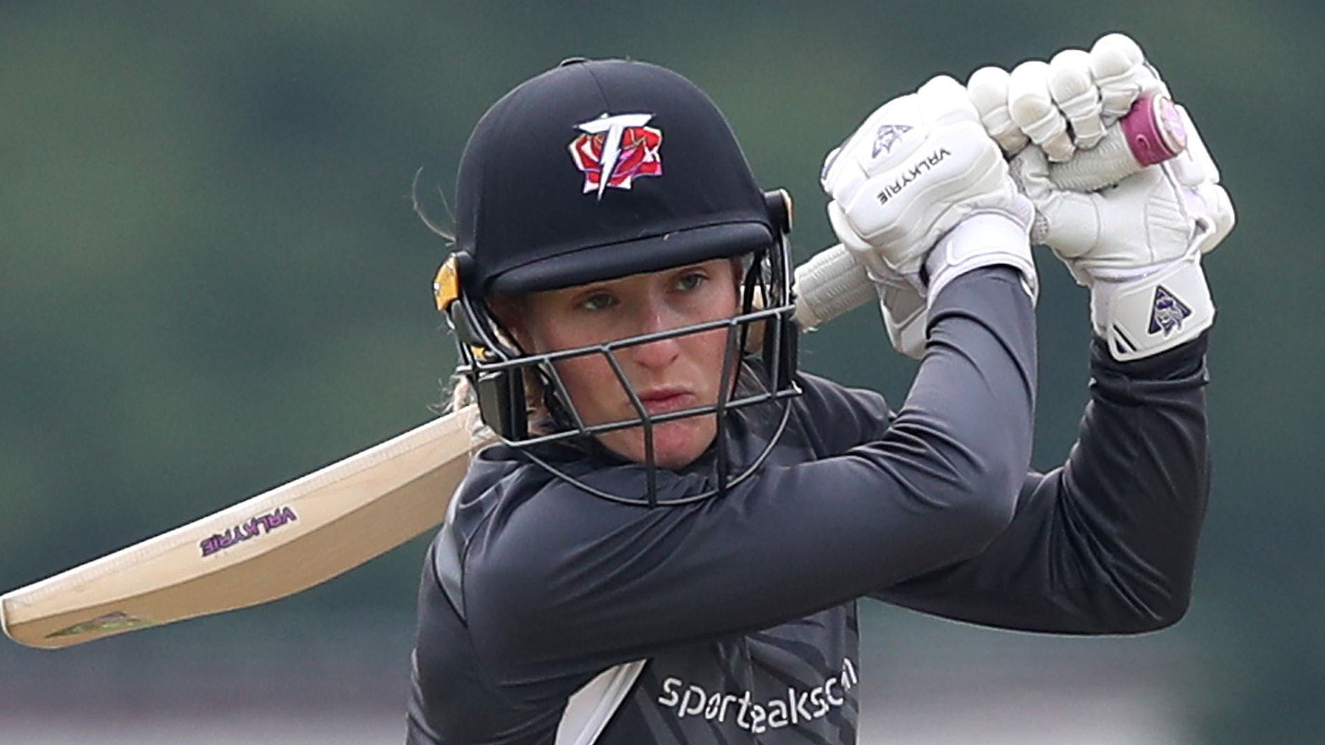 Lamb hits 54-ball hundred in Charlotte Edwards Cup