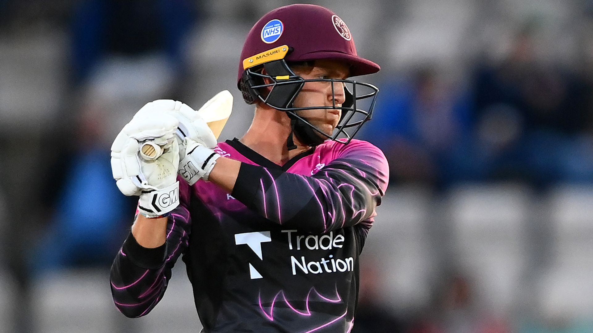 Lammonby blitz sinks Gloucs | Hampshire, Sussex, Birmingham qualify