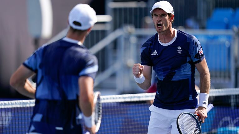 Andy Murray and Joe Salisbury are through to the men's doubles quarter-finals (AP)