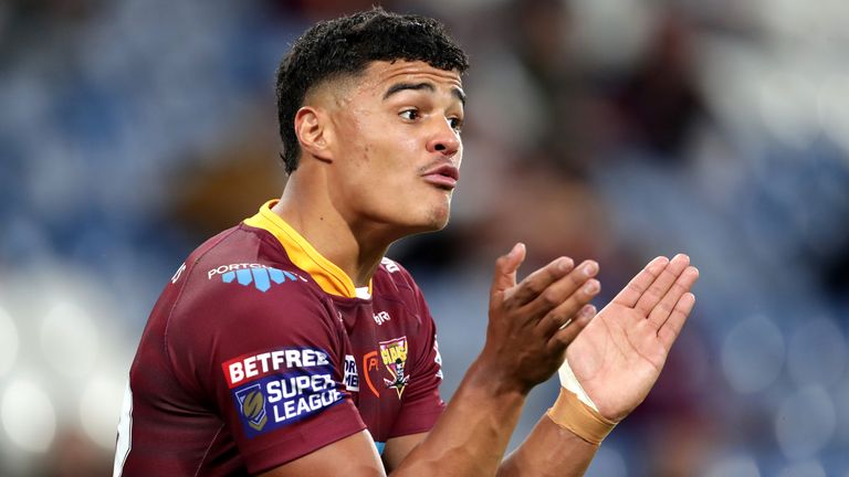 Highlights from the Betfred Super League clash between Huddersfield Giants and Wigan Warriors.