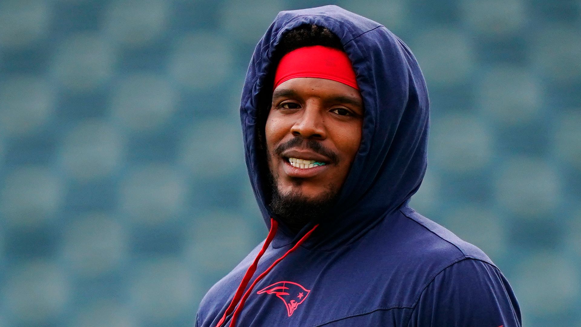 Panthers re-sign Cam Newton on one-year deal