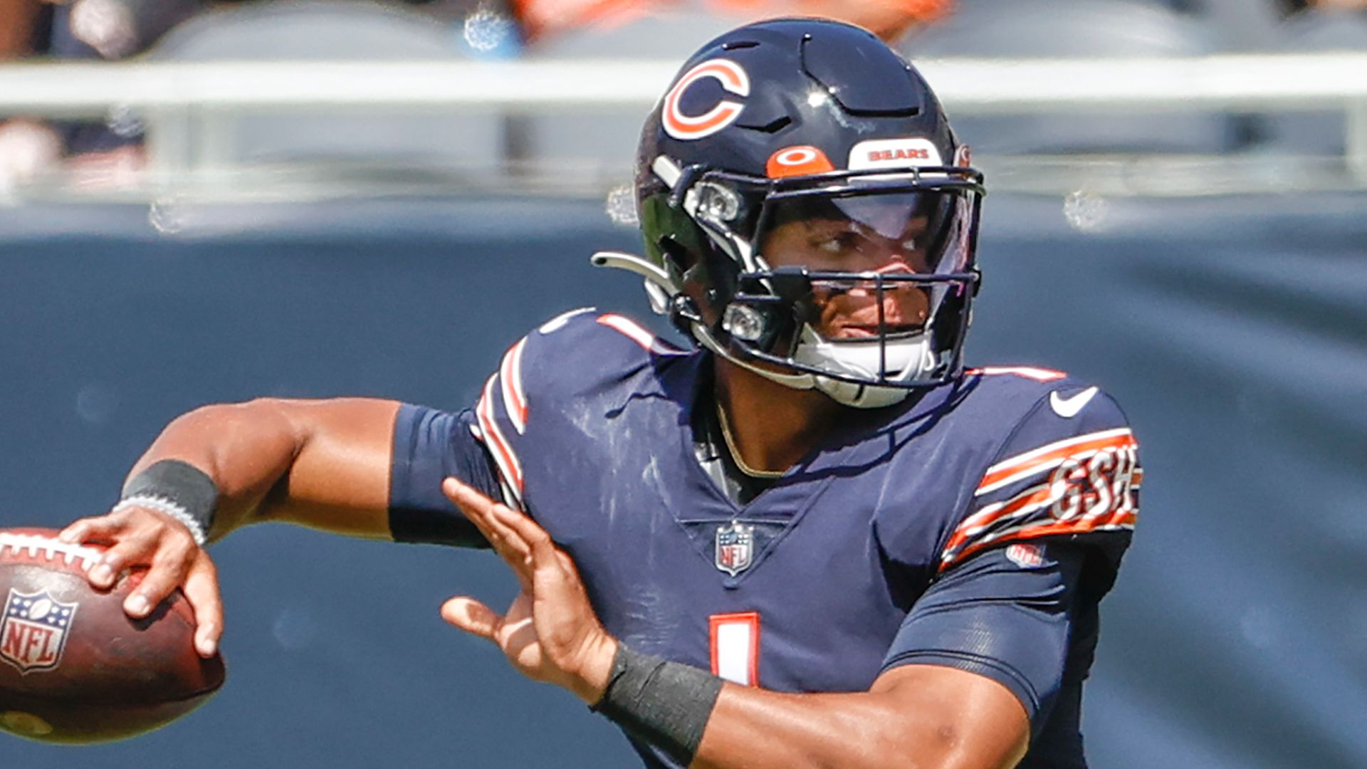 Fields flourishes as Bears rally past Dolphins