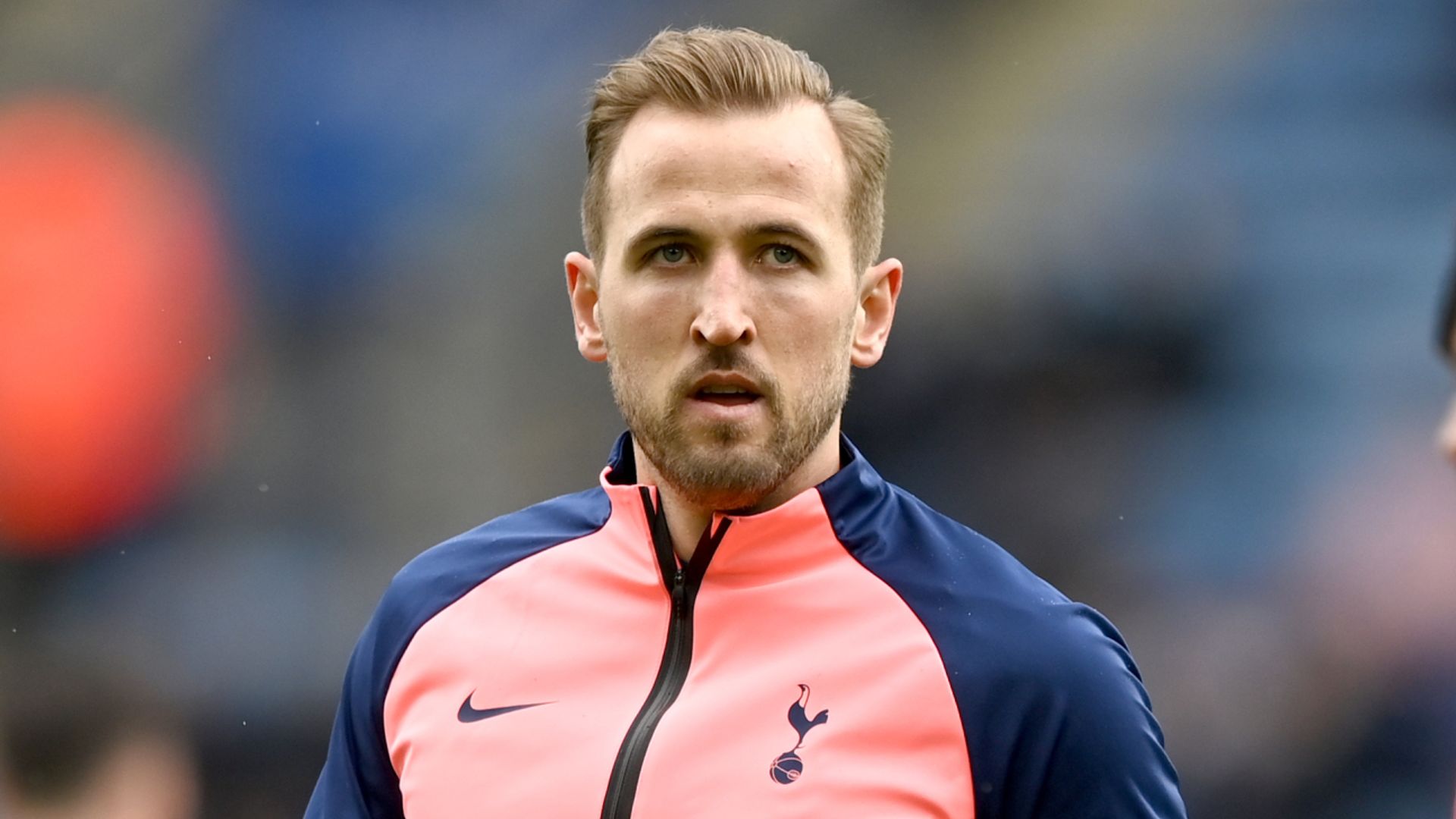 Kane travels with Spurs squad for Wolves game