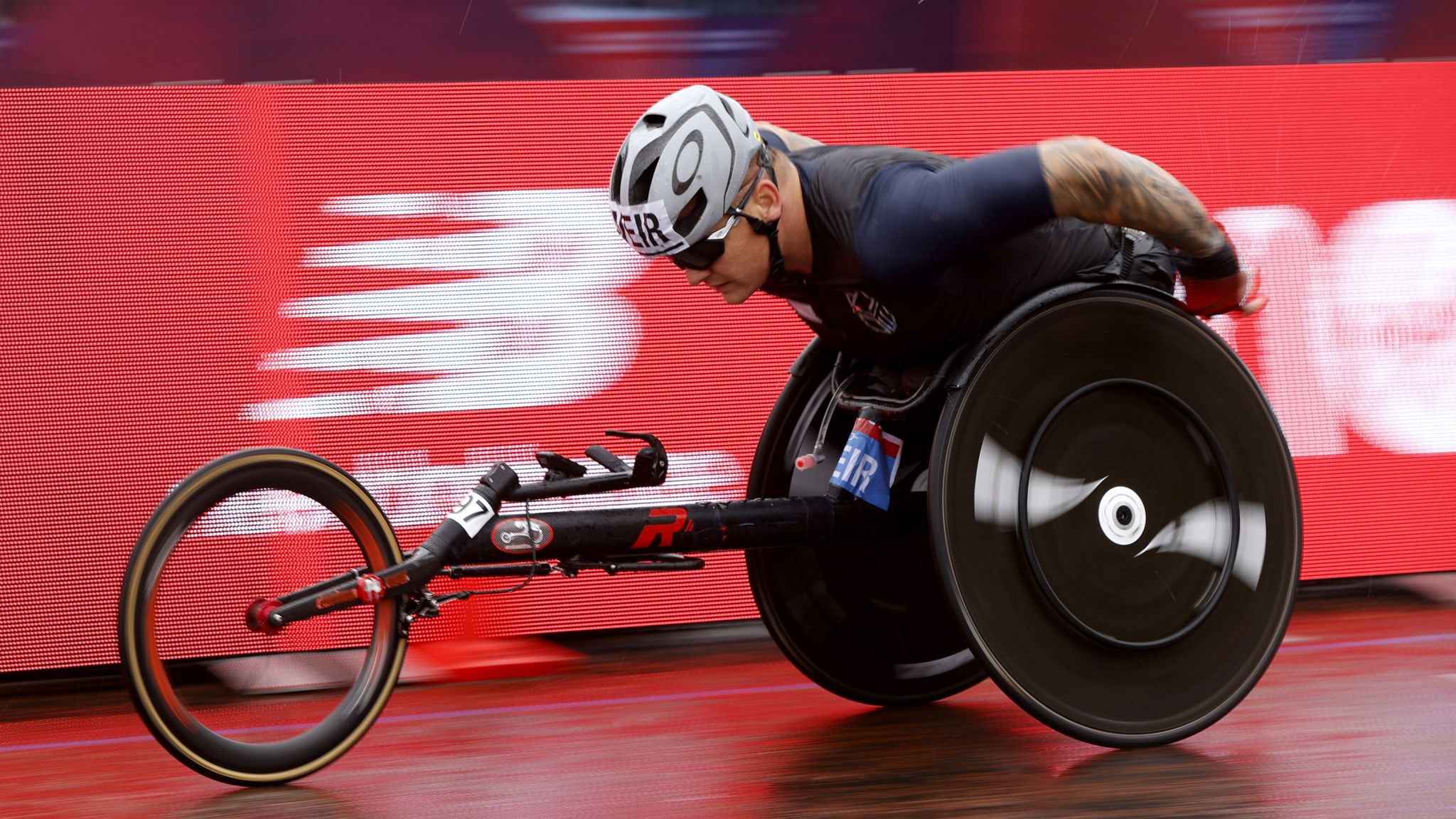 Hunter Woodhall Paralympics bronze medal 400m | 11alive.com