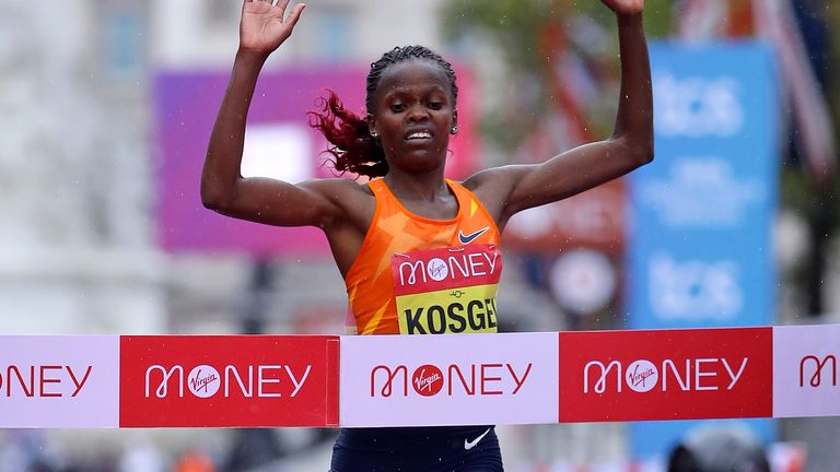 Brigid Kosgei defended her women's title in 2020