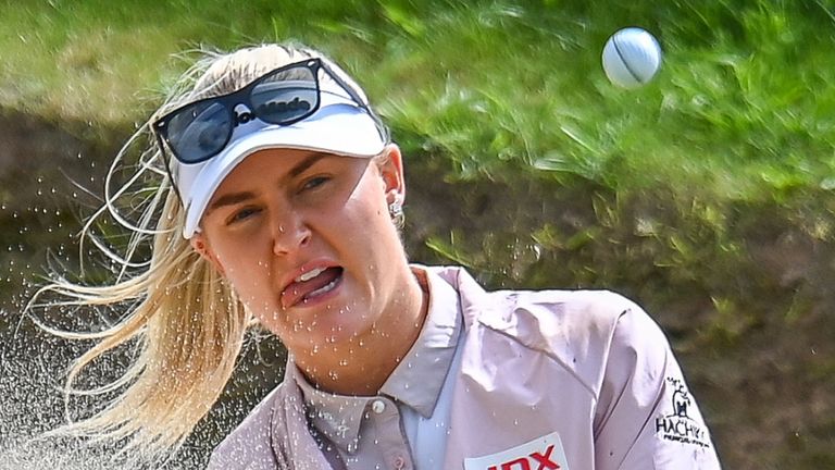 Hull mixed four birdies with a lone bogey during her third round