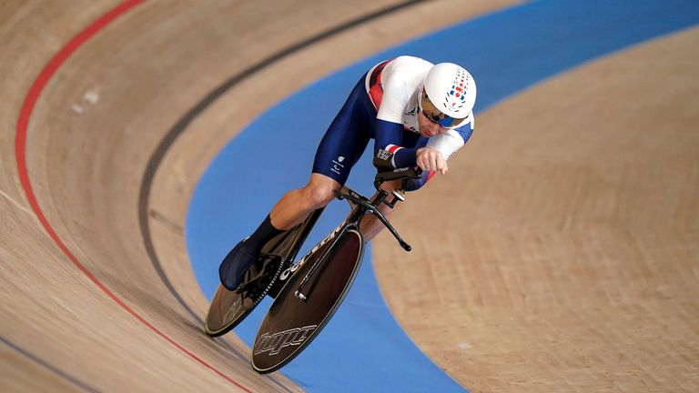 Jaco Van Gass has won gold in the men's C3 3000m individual pursuit 