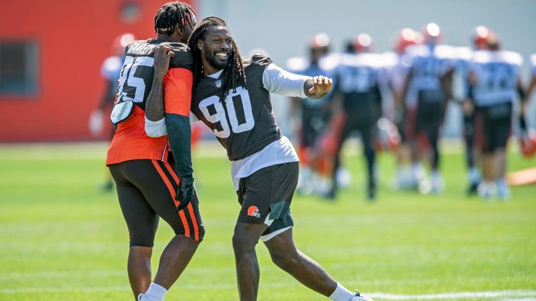 Clowney and Myles Garrett could prove one of the most formidable pass rush duos in the league (AP Photo/David Dermer)