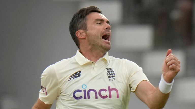 Former England bowler Ryan Sidebottom believes there is no way England can rest Jimmy Anderson for the fifth Test