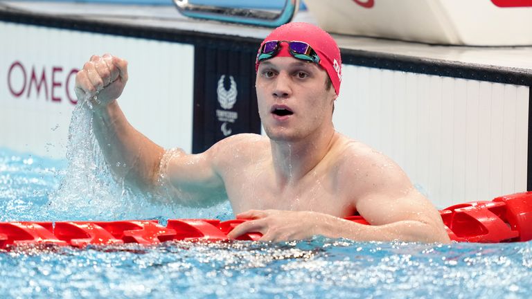 Reece Dunn wins the men's S14 200m freestyle final by holding off Brazil's Gabriel Bandeira to add a gold to the silver he won in the 100m butterfly (Pictures: Channel 4)