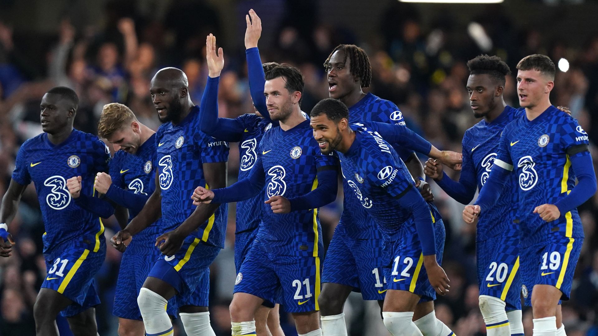 Chelsea edge Villa on pens to reach round four