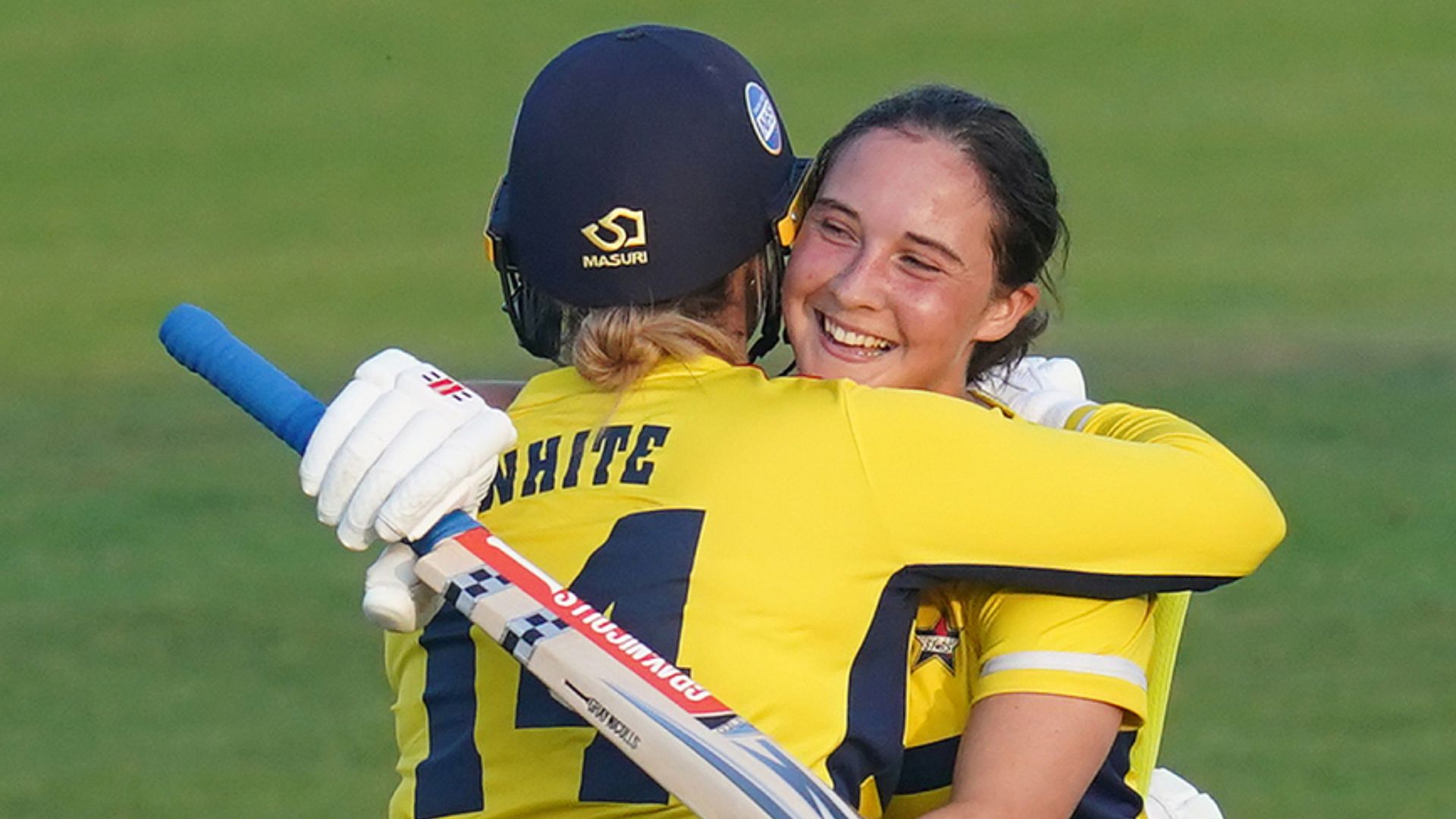 Stars claim inaugural Charlotte Edwards Cup