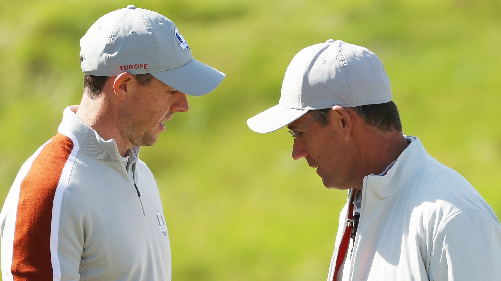McIlroy leads out Europe in Ryder Cup singles