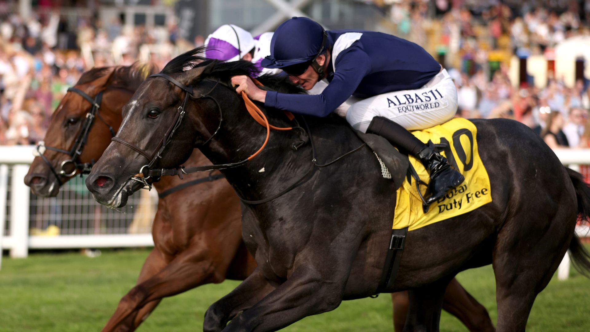 Wings Of War lands Mill Reef Stakes