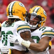 Jones scores four TDs – and loses father's ashes – as Packers beat Lions, NFL