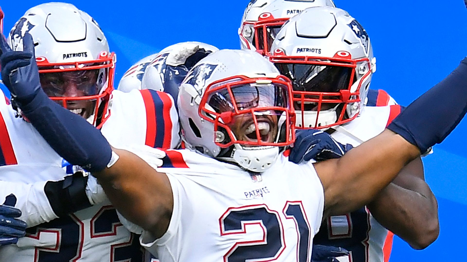 Patriots pick off Herbert twice to win in L.A.