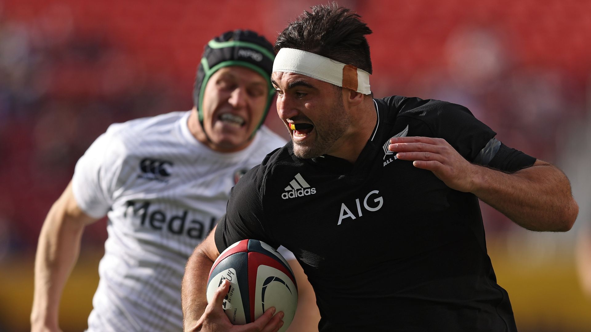 New Zealand score 16 tries in USA rout