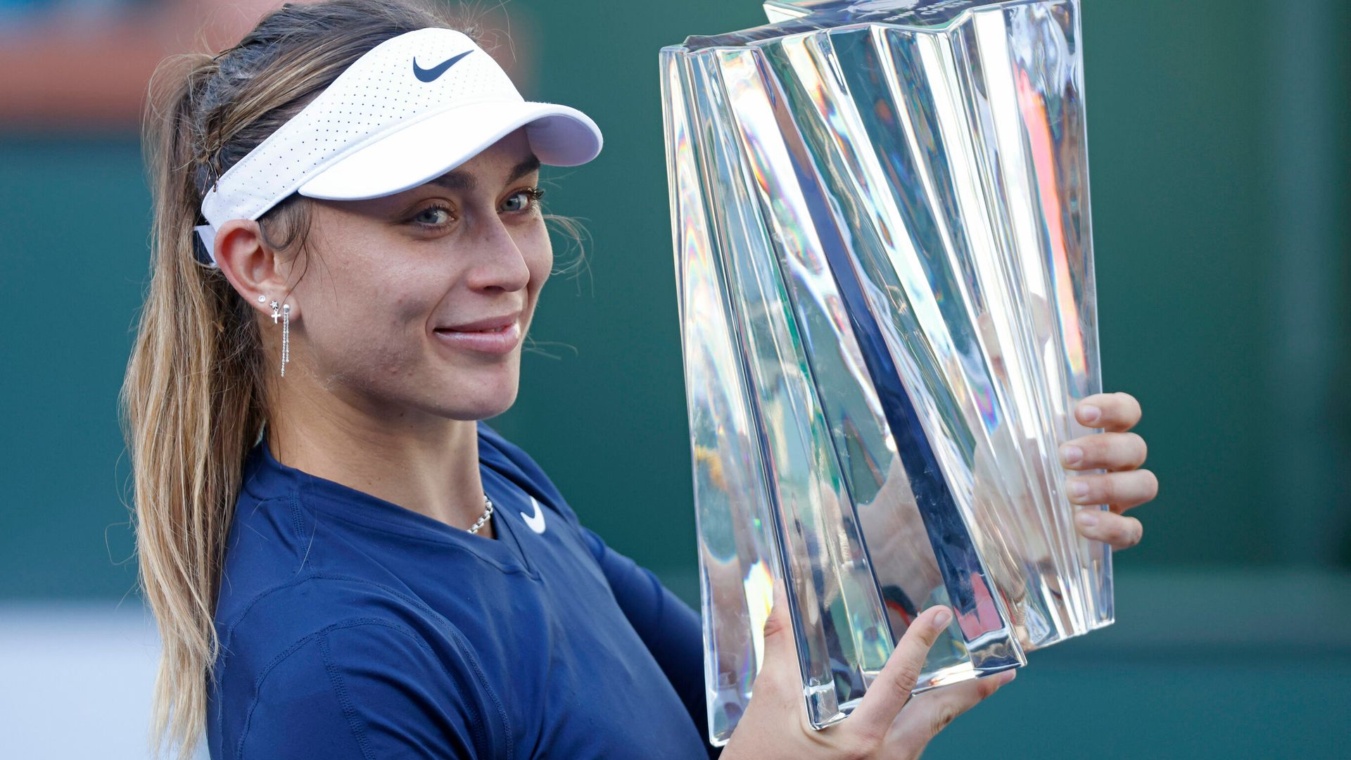 Badosa overcomes Azarenka to win Indian Wells title