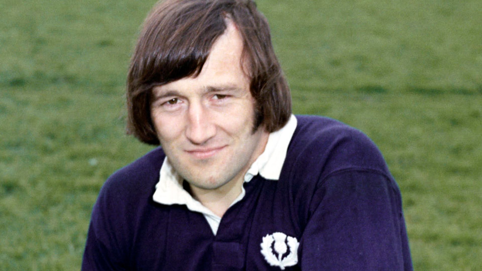 Former Scotland and Lions forward Carmichael dies