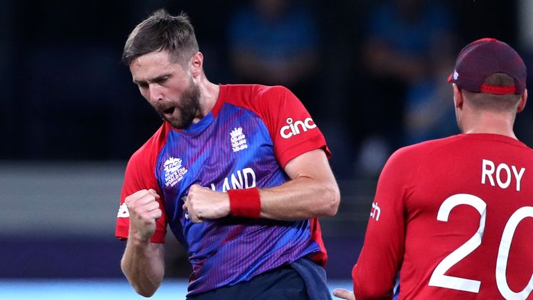 Chris Woakes got rid of David Warner and Glenn Maxwell in a brilliant opening spell