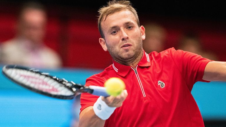 Dan Evans cayó en sets seguidos ante el talentoso español Carlos Alcaraz