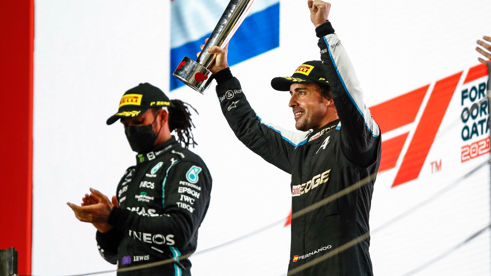 Fernando Alonso open to moving teams to win third Formula One world title