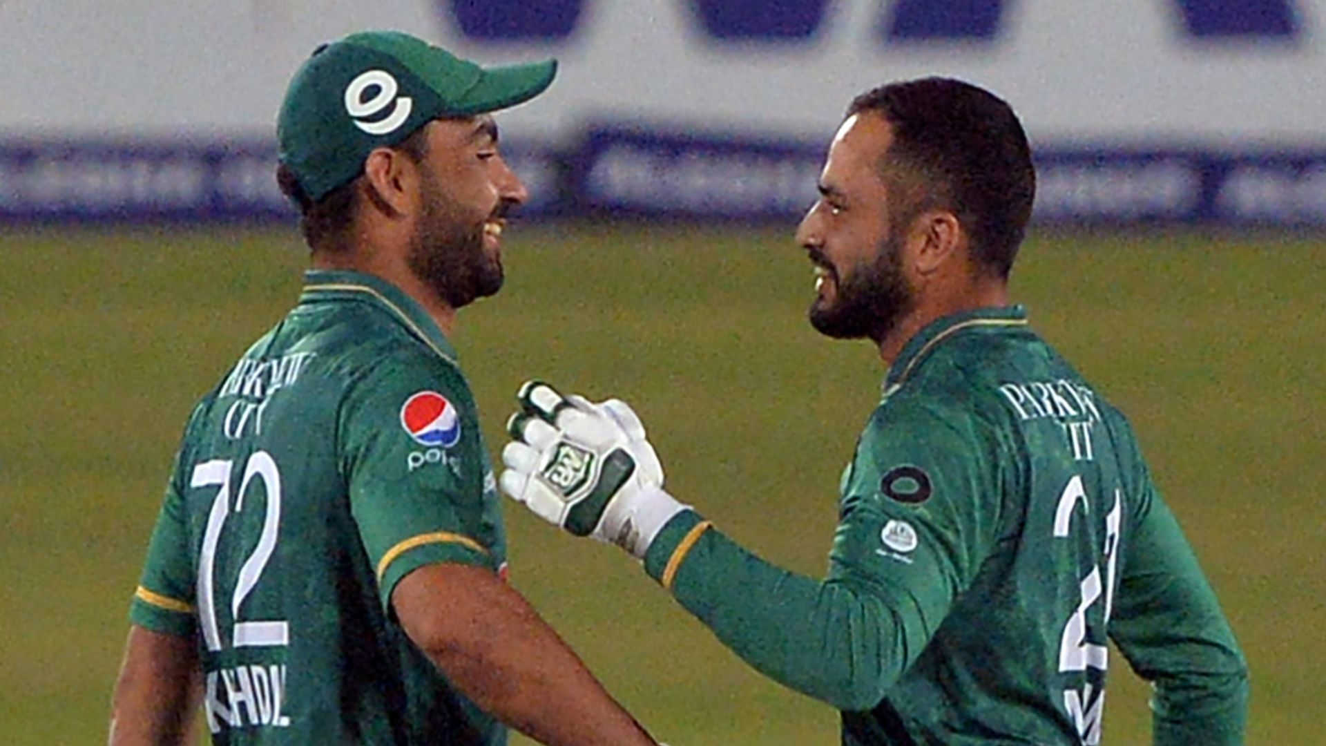 Pakistan sweep Bangladesh after thrilling final over