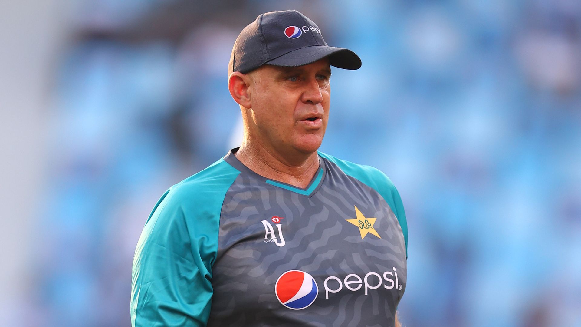 Australia 'warrior' Hayden targets T20 final with Pakistan