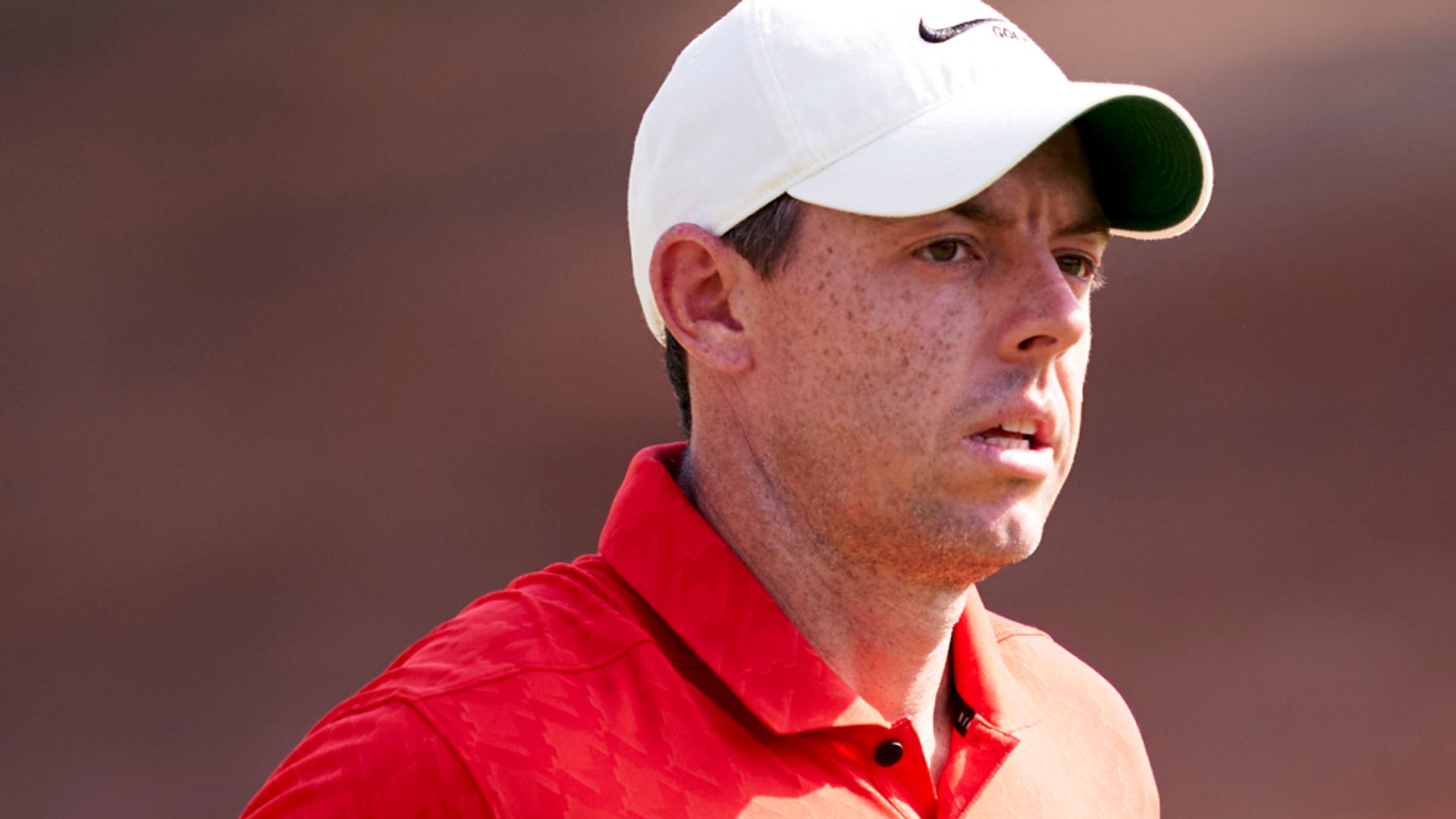McIlroy one ahead of Horsfield in Dubai