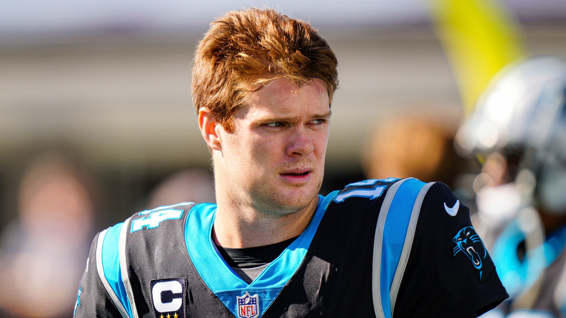 Panthers lose QB Darnold for several weeks, sign Barkley