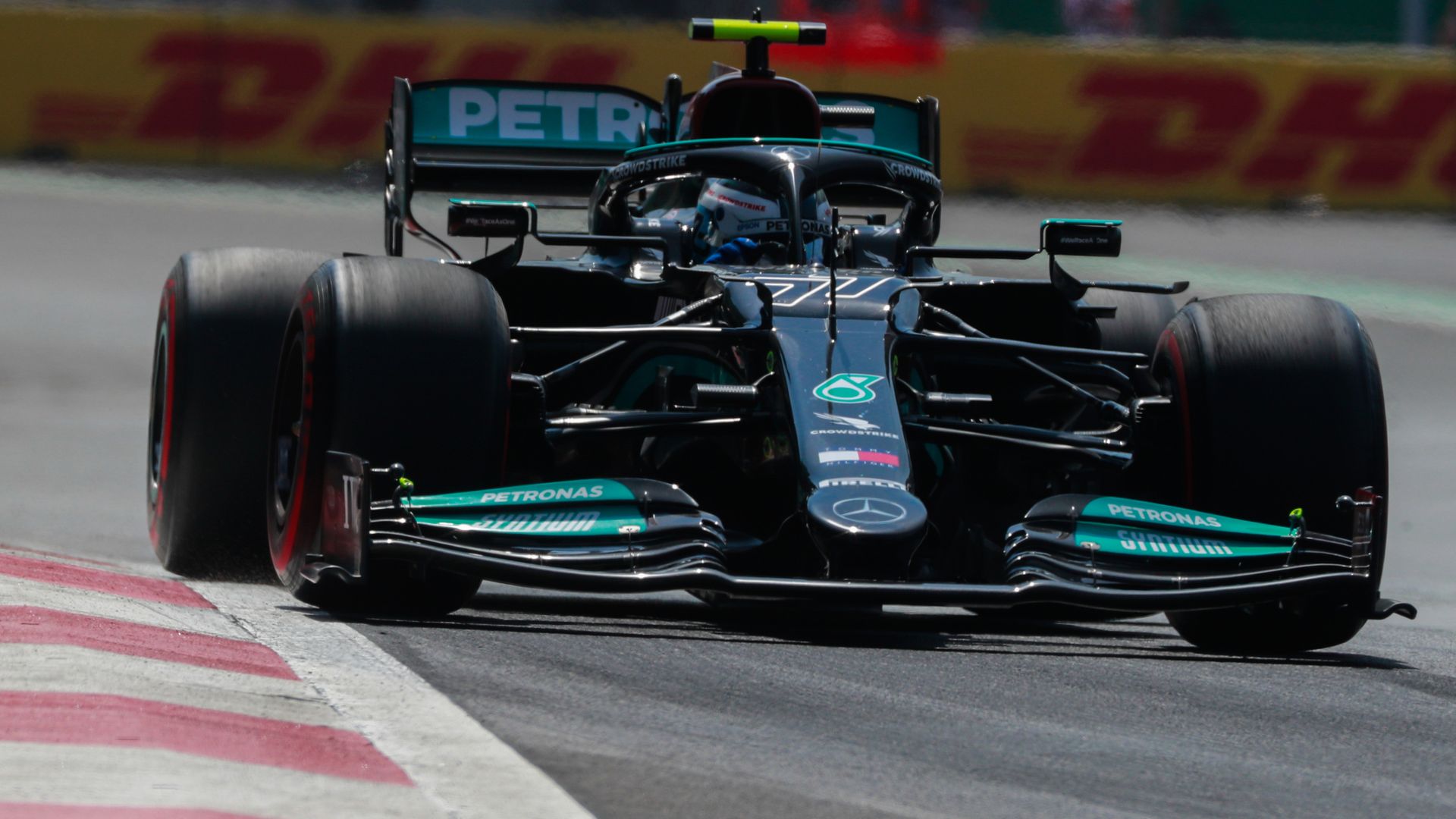 Merc edge Max after Perez, Leclerc's Mexico shunts