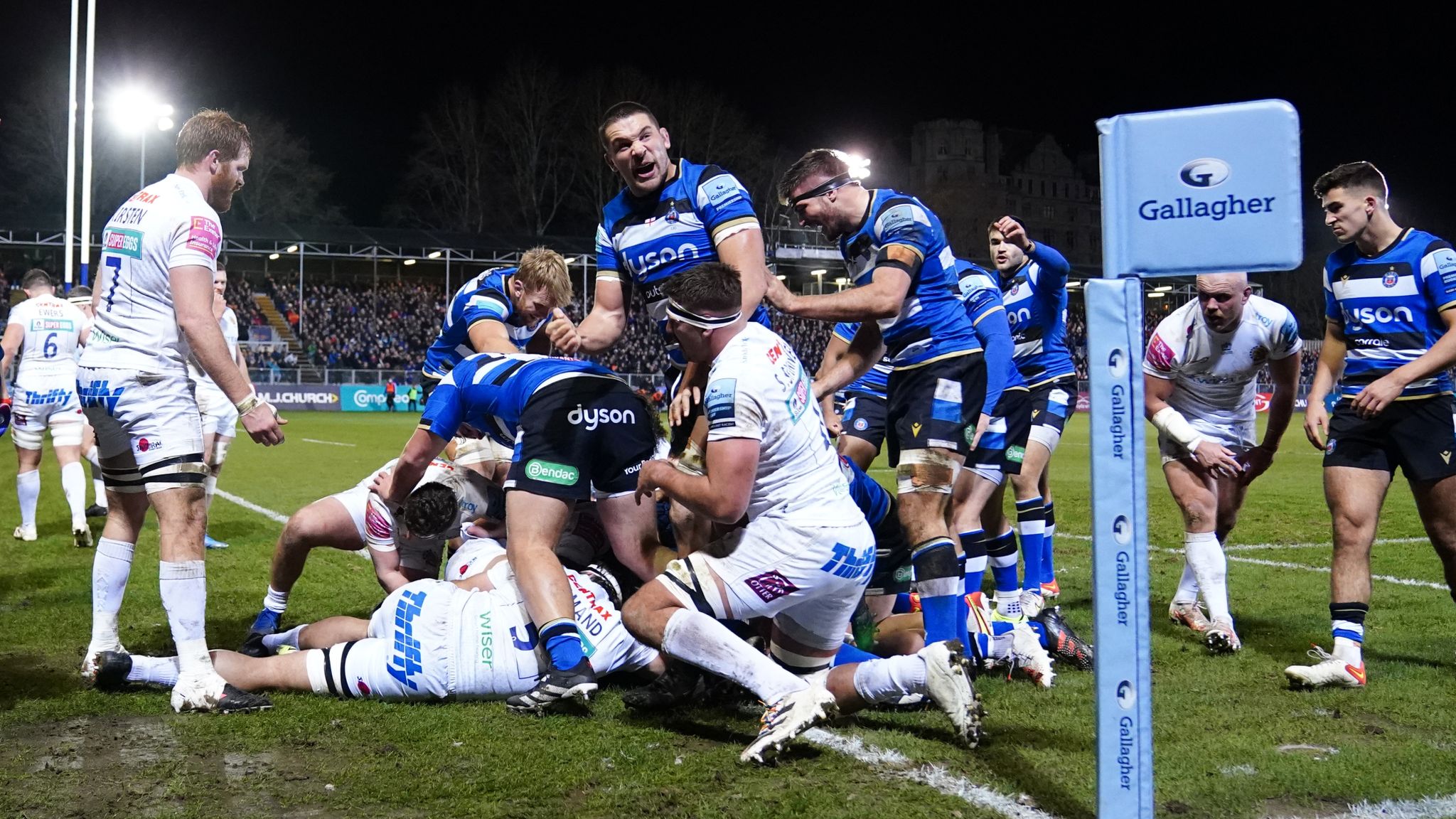 gallagher premiership sam simmonds helps exeter chiefs sink bath northampton saints and gloucester win rugby union news sky sports gallagher premiership sam simmonds helps exeter chiefs sink bath northampton saints and gloucester win rugby union news sky sports