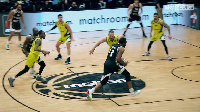 Ahead of this Friday’s fixture, take a look at the last time the Newcastle Eagles and Sheffield Sharks matched up on Sky Sports