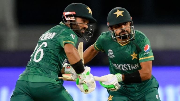 Mohammad Rizwan y Babar Azam compartieron un stand de apertura de 71