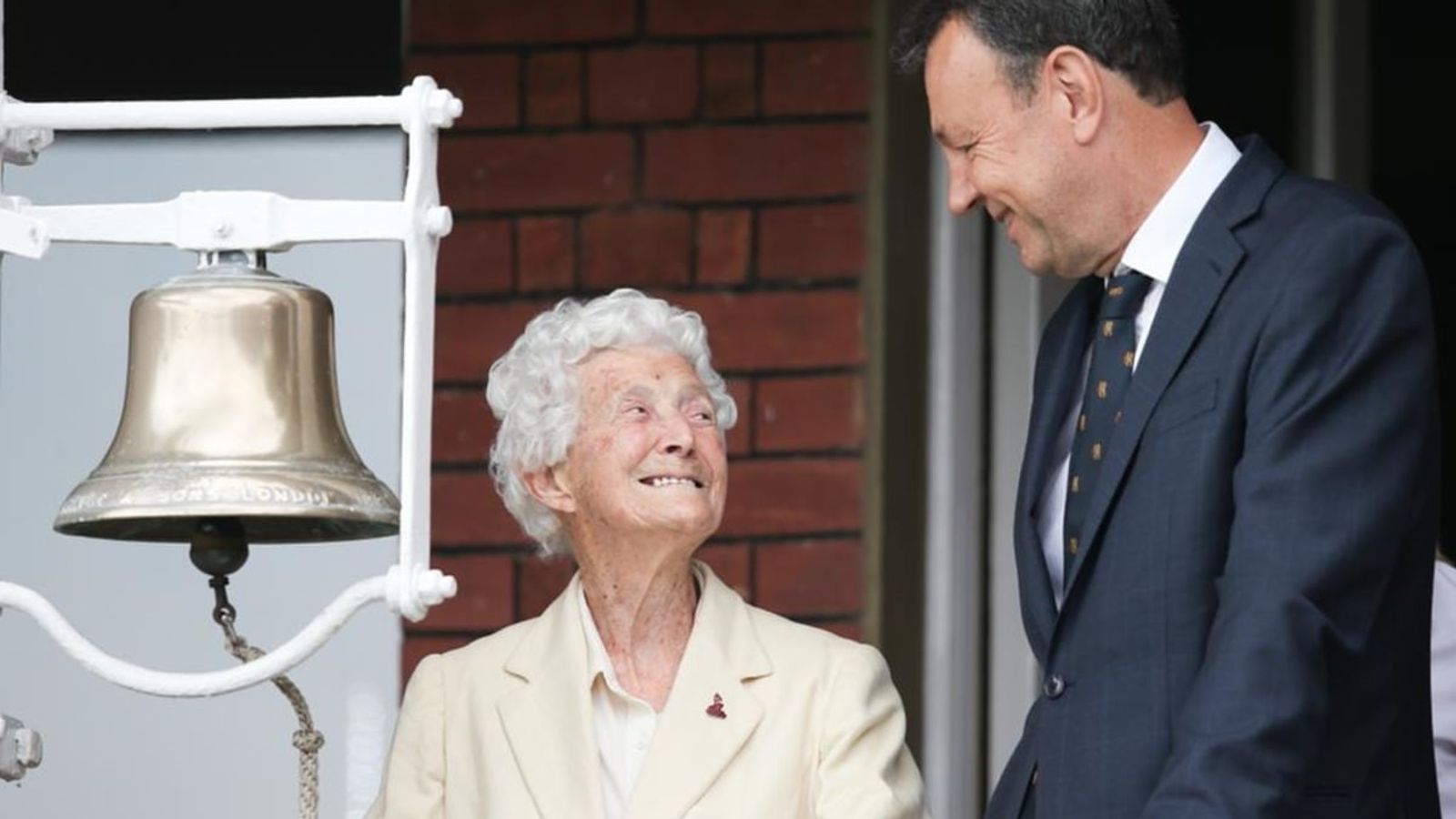 Former England cricketer Eileen Ash, the world's oldest Test cricketer