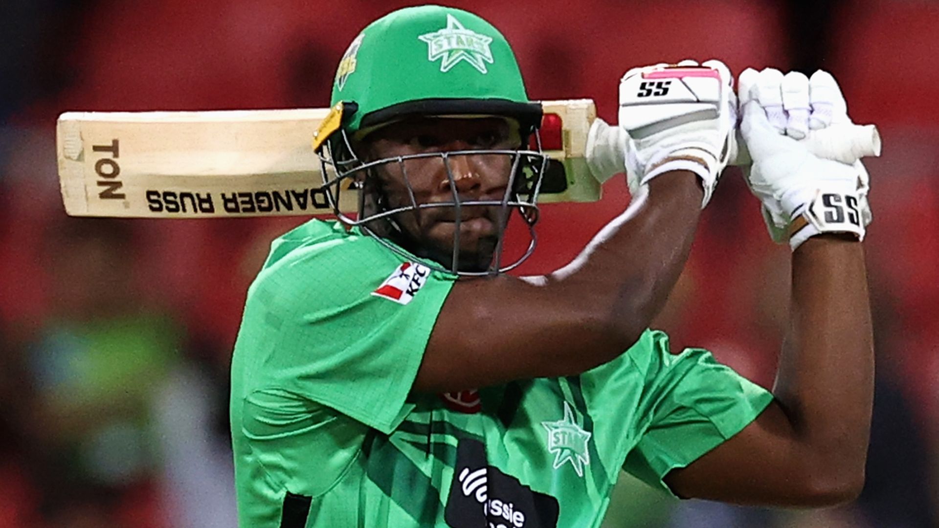 Highlights: Big-hitting Russell on form in Big Bash