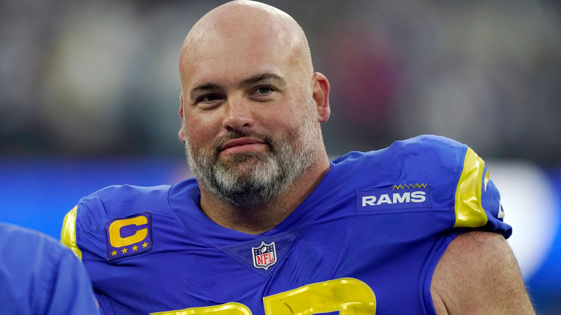 Rams' Whitworth to make NFL history at 40
