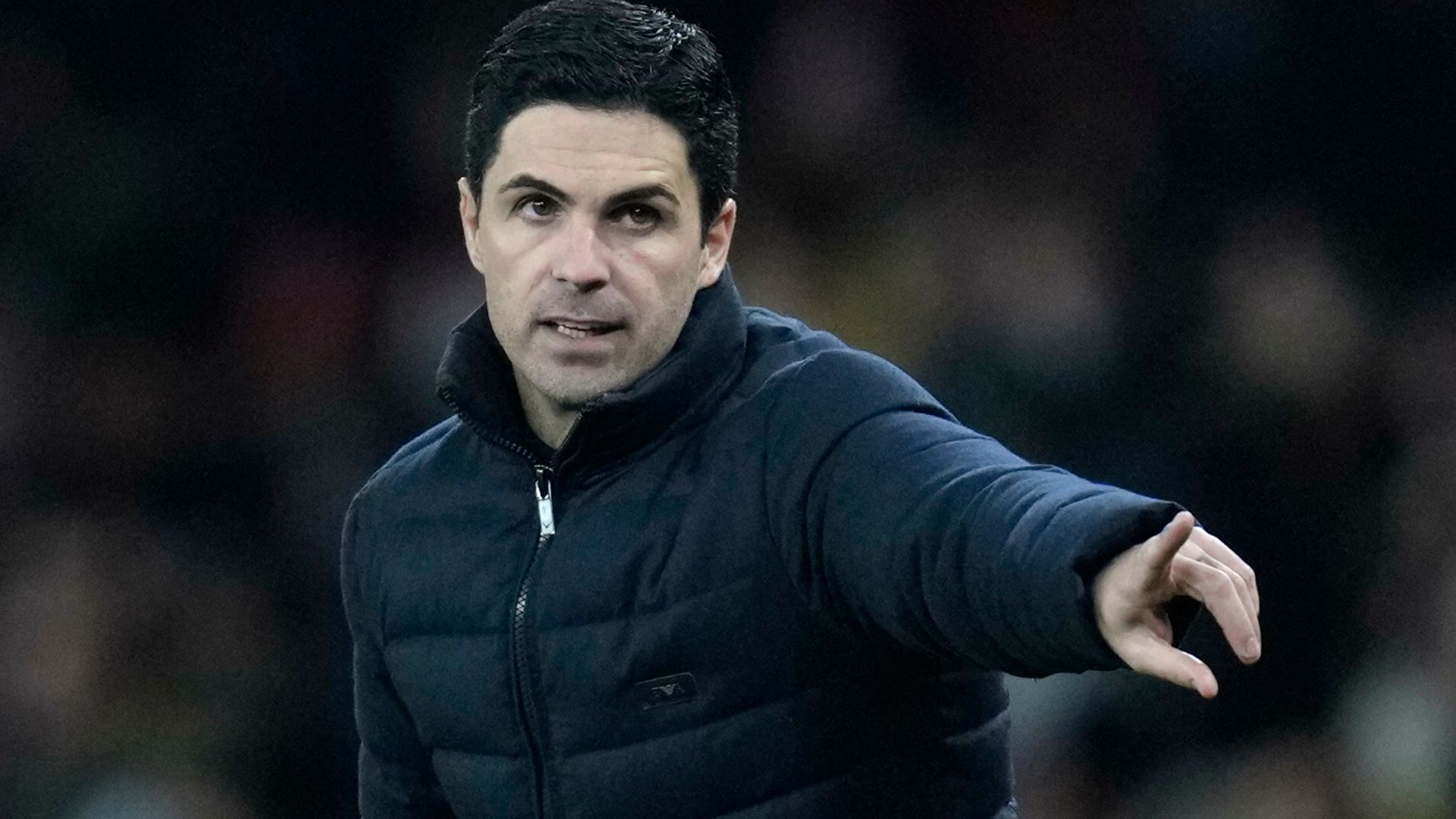 Arteta wants to clear 'cloud' hanging over Arsenal strikers