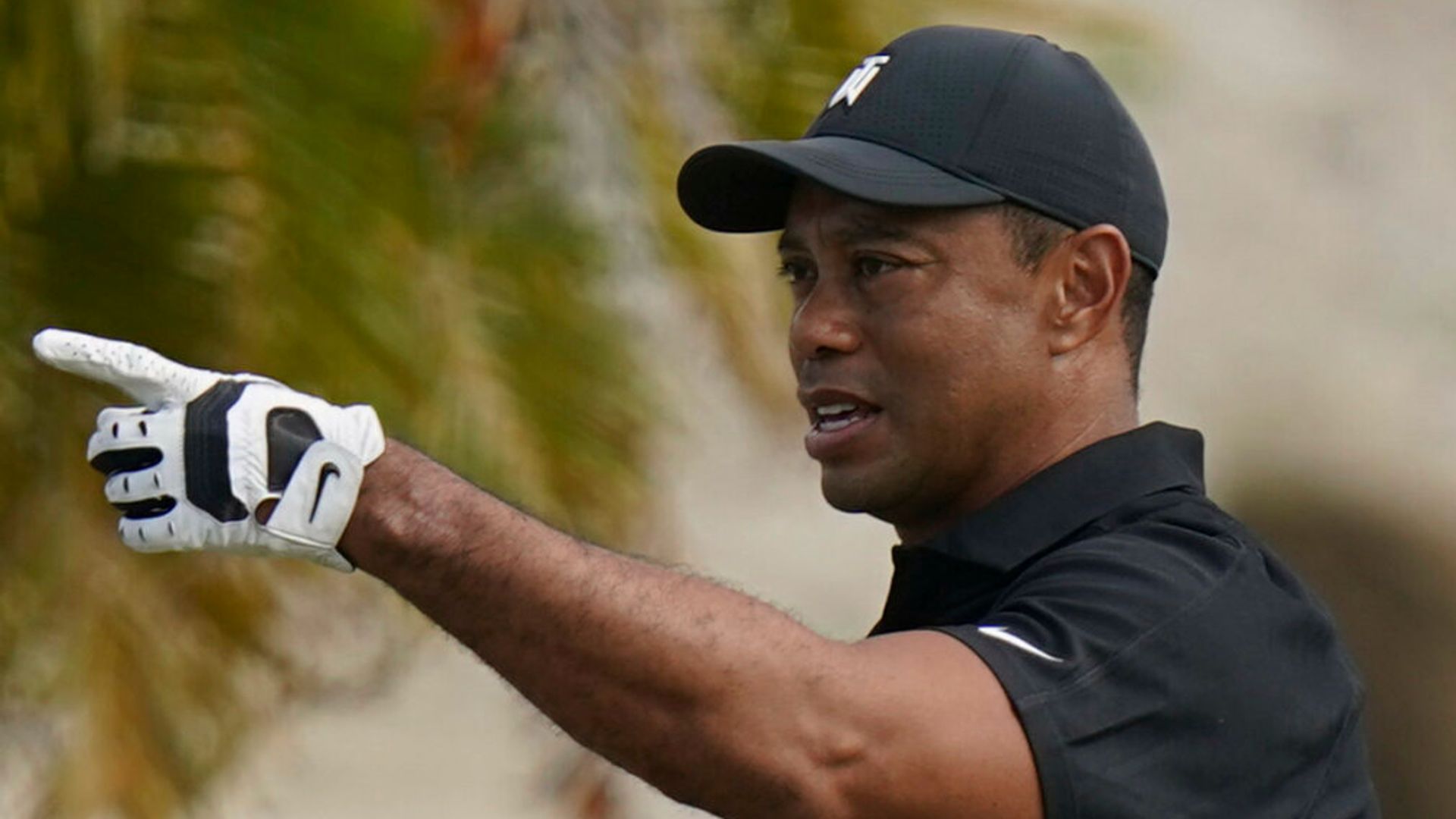 Woods back hitting drives; no return date set