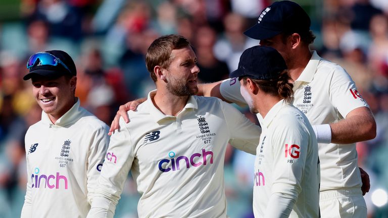 Dawid Malan took his first test wickets and was one of seven English bowlers to hit in Australia's second round