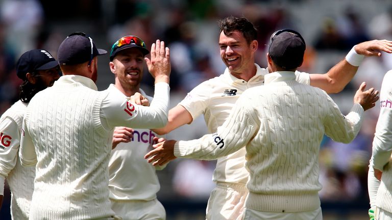Englands Spieler haben im dritten Ashes-Test alles klar gemacht, um weiterzuspielen