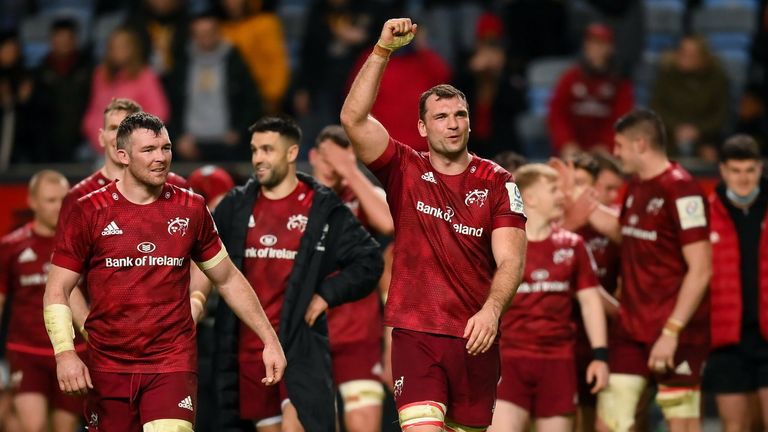 Munster skipper Peter O'Mahony, Tadhg Beirne and the rest of the squad thank their army of travelling supporters after another remarkable European occasion for the province 
