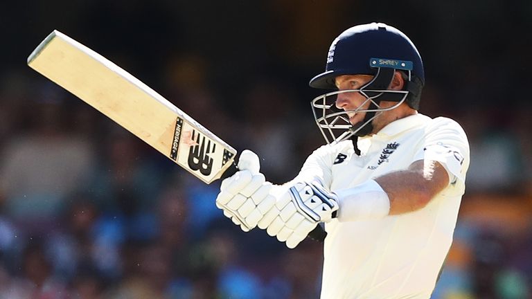 Joe Root finished unbeaten on 86 after sharing an unbroken 159-run stand with Dawid Malan