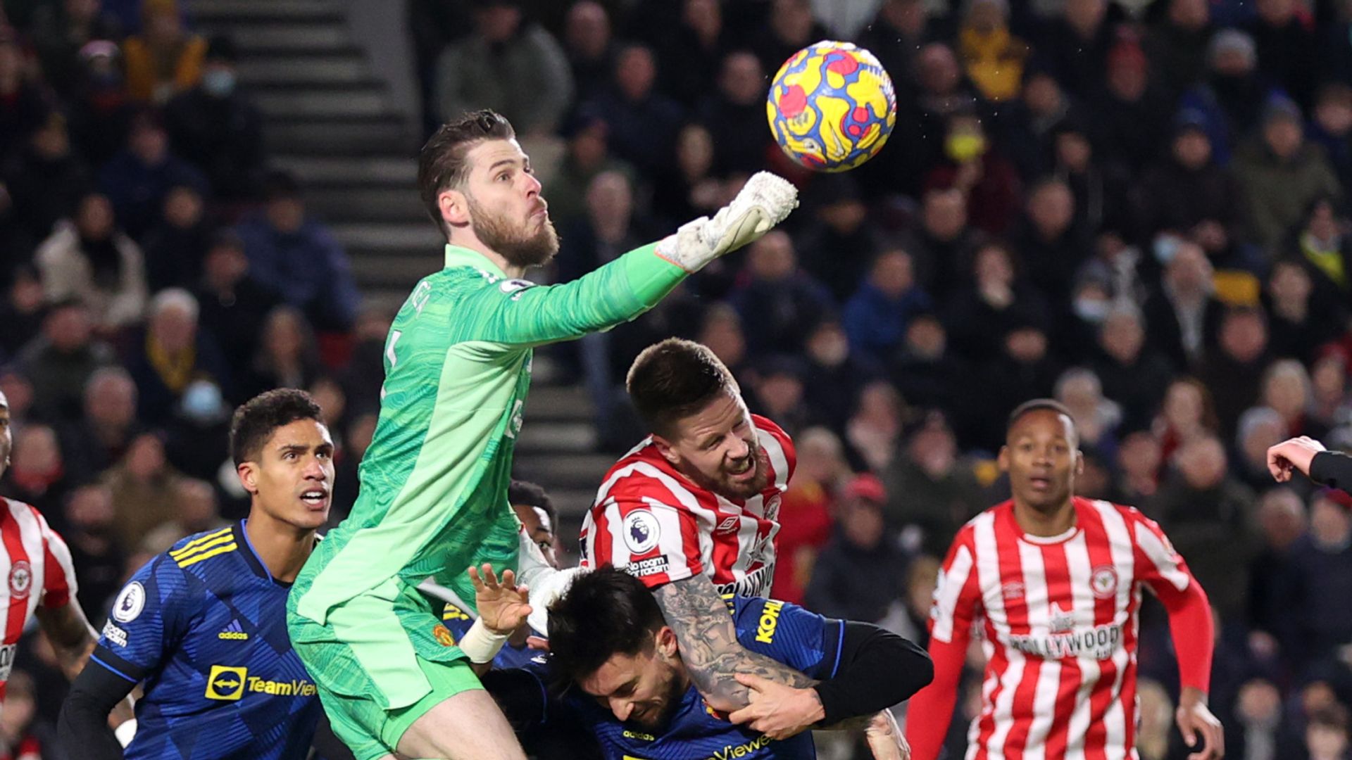 Hits and misses: Man Utd indebted to De Gea again