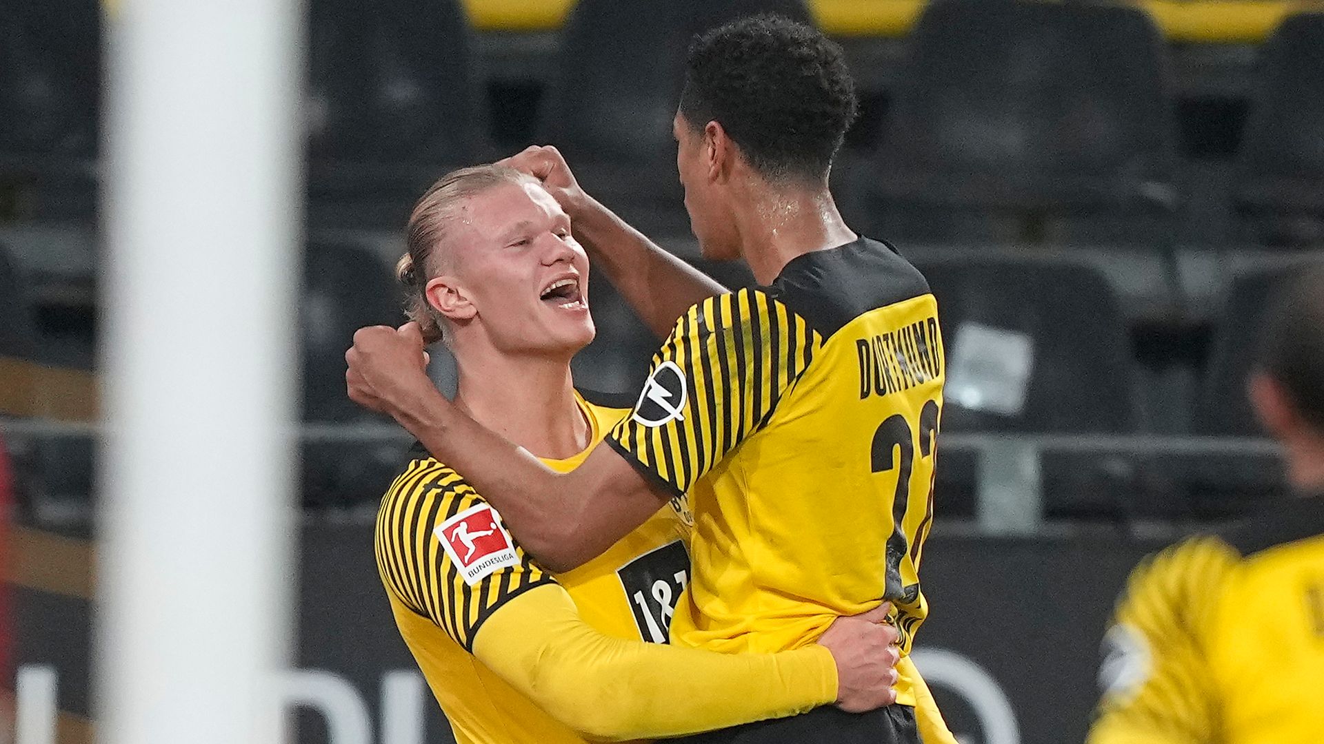 Haaland fires Dortmund to 5-1 win over Freiburg