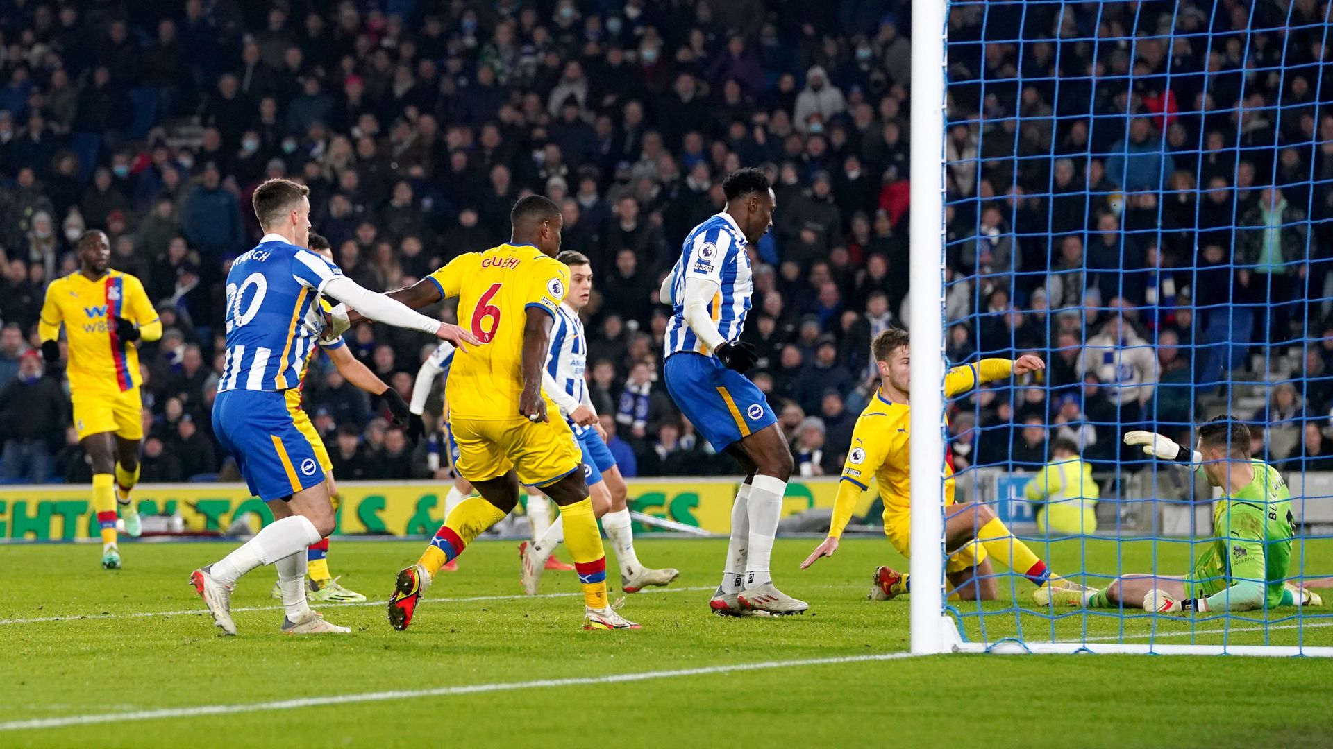 Dominant Brighton rescue late draw against Palace
