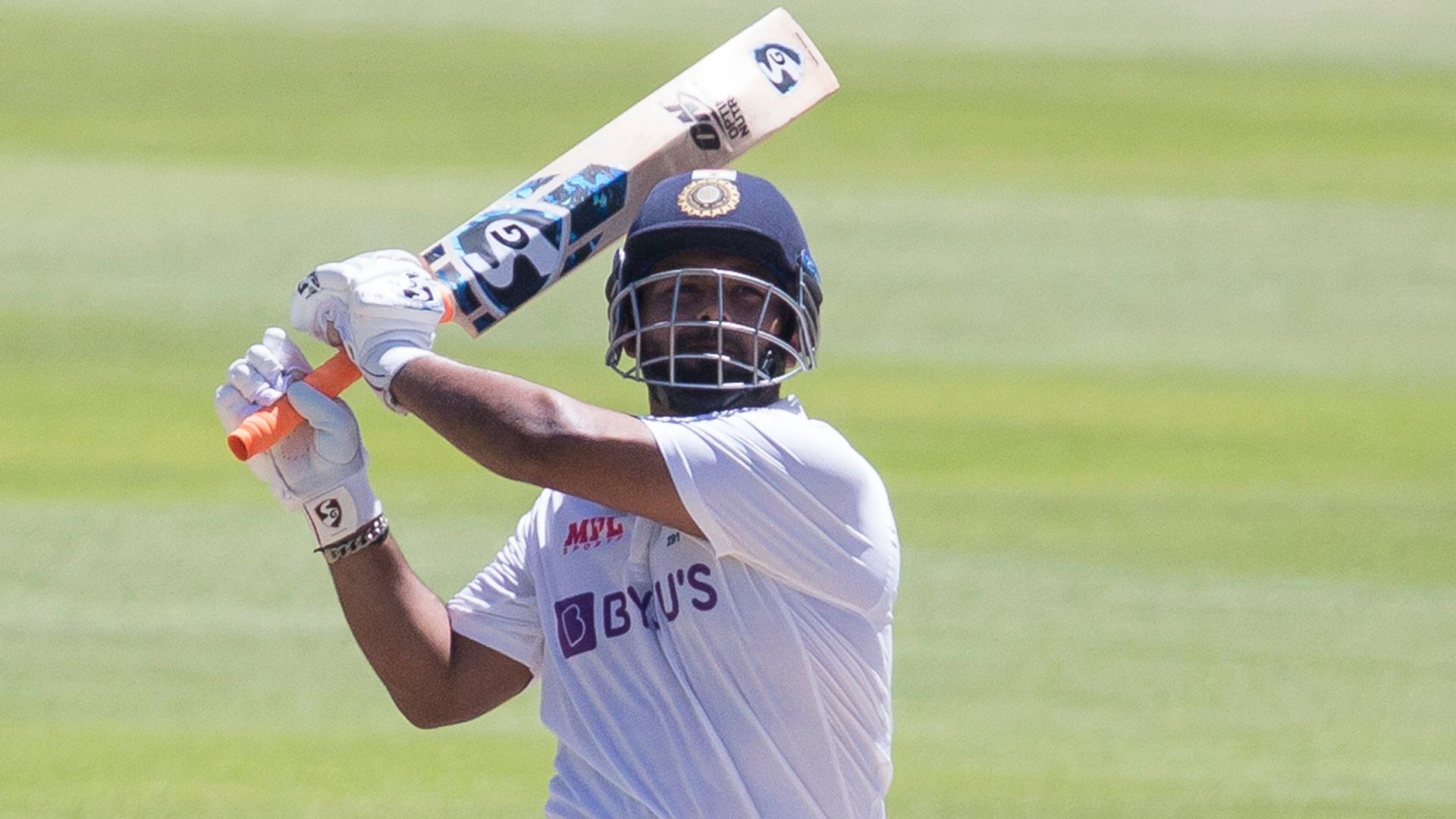 South Africa close on series win despite Pant brilliance