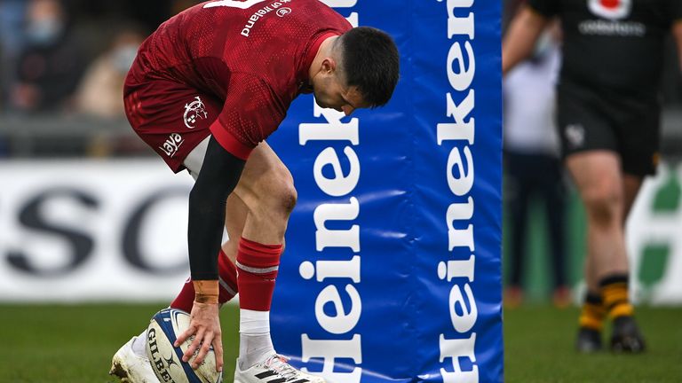 Conor Murray sauntered over for a rather strange opening try 